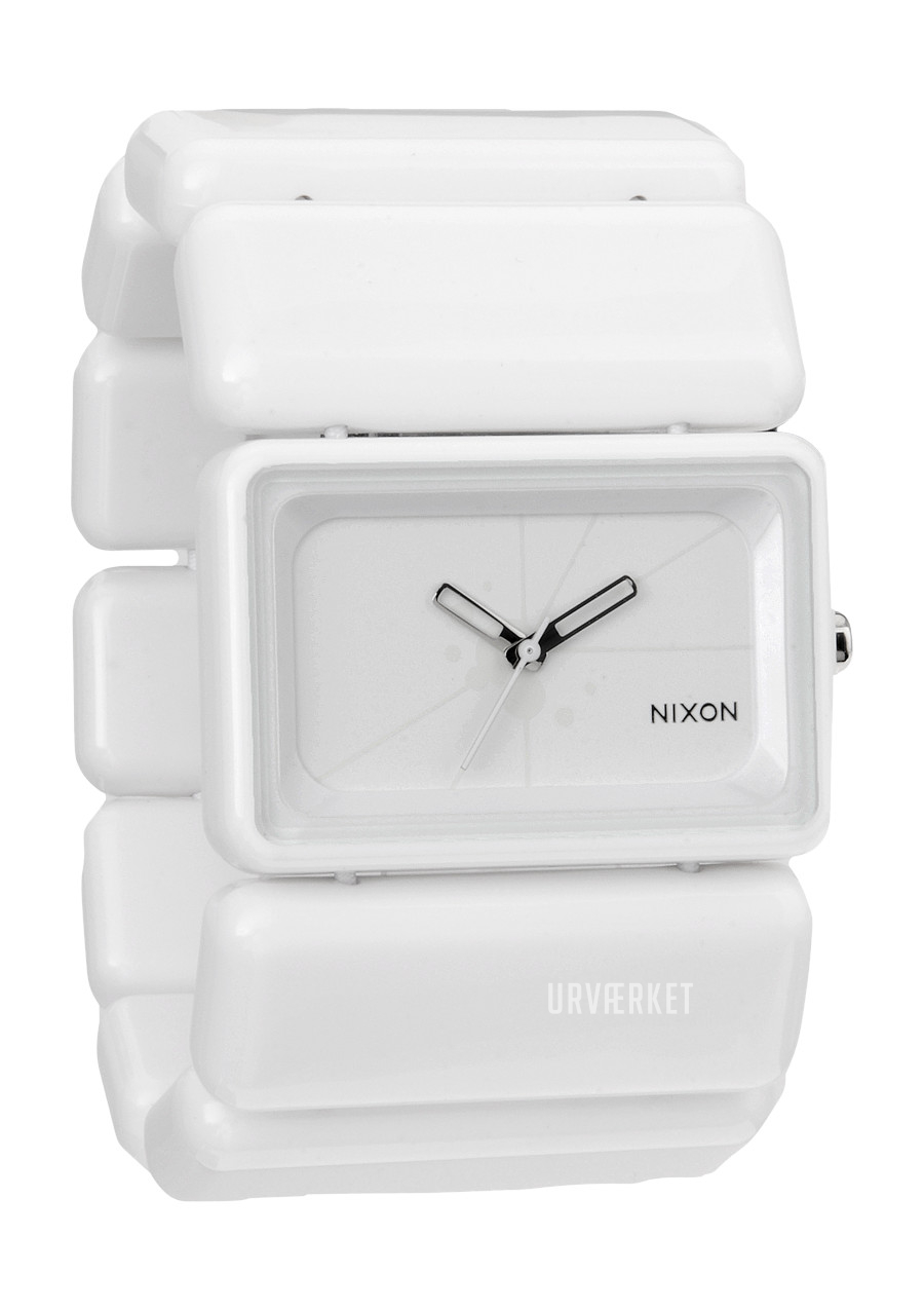 予約販売 NIXON Vega Black White A726-005 ecousarecycling.com